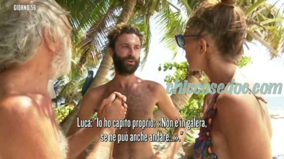 "ISOLA DEI FAMOSI 14" - Marina La Rosa, incalzata da Luca Vismara affronta Riccardo Fogli che sbotta..